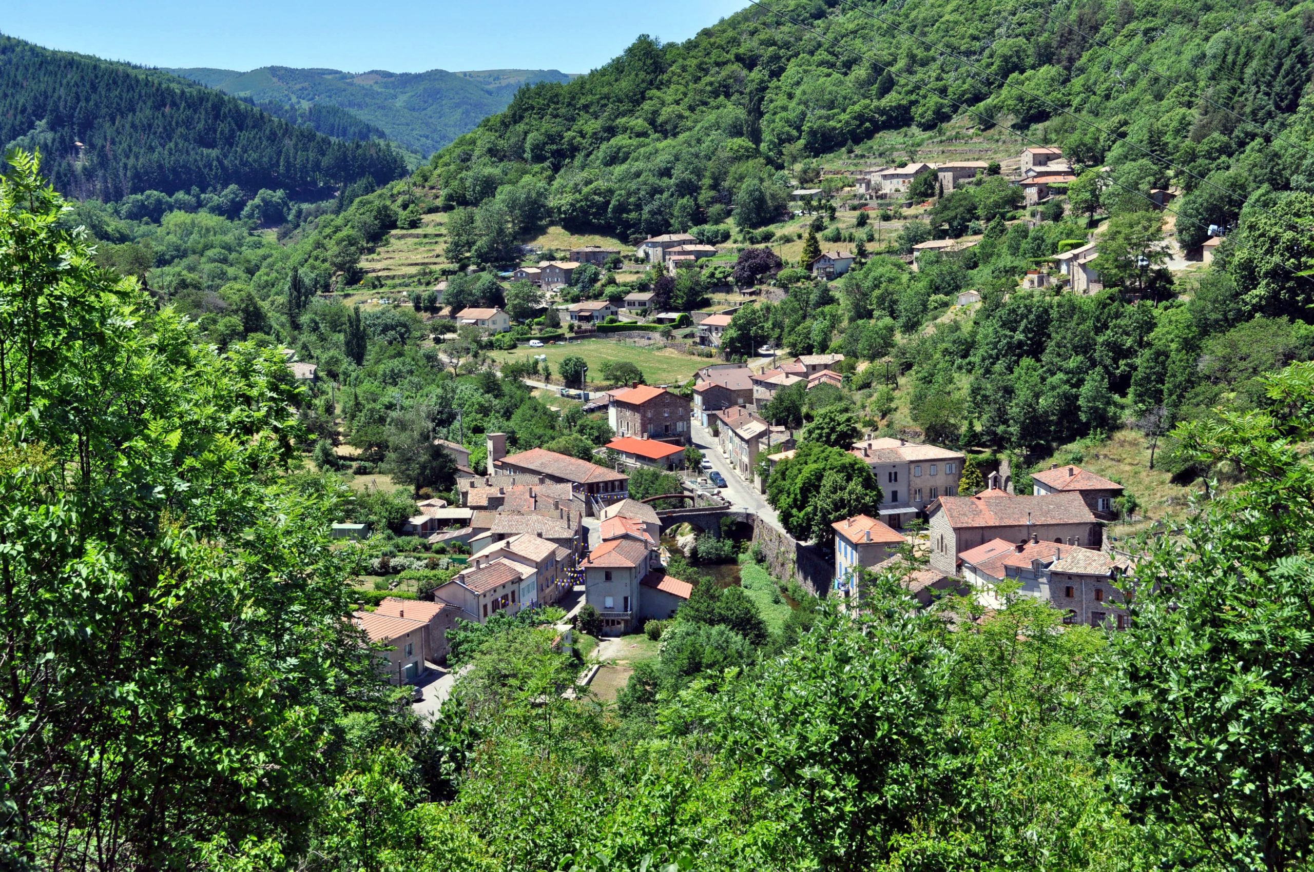 Village de Oms vu des hauteurs